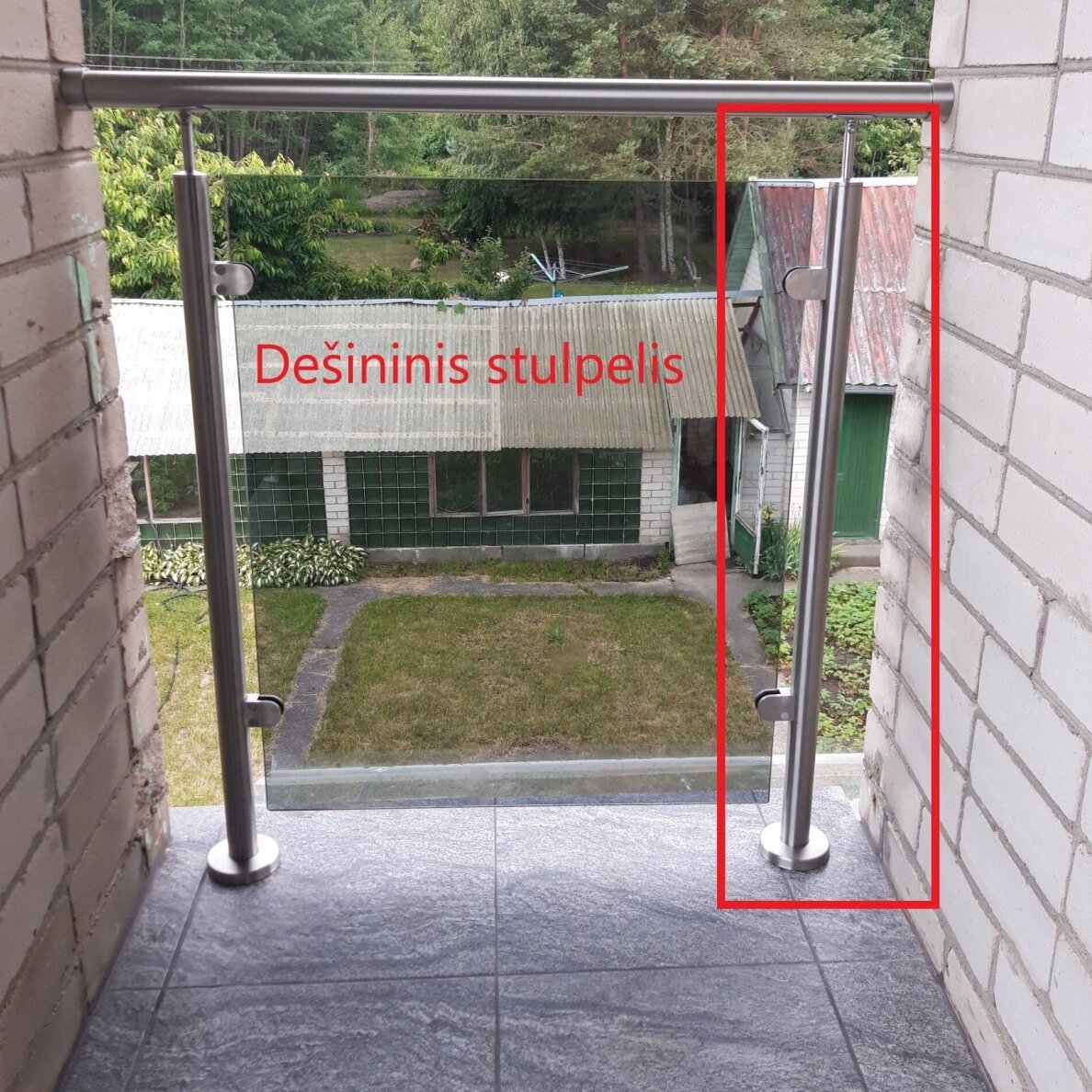 Kraštinis statramstis H-1130mm (kairinis) RAL-9005 7 Kraštinis statramstis H-1130mm (kairinis) RAL-9005 7
