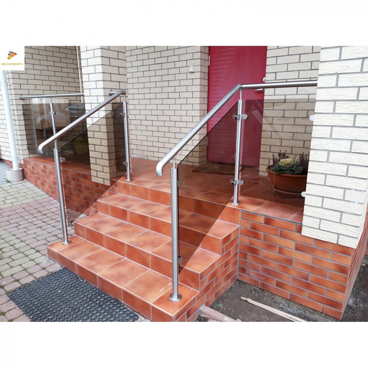 Galinis statramstis stiklui H-960 mm (dešininis) 7 Galinis statramstis stiklui H-960 mm (dešininis) 7