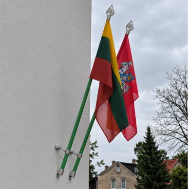 Žalias vėliavos kotas su antgaliu 1 Žalias vėliavos kotas su antgaliu 1
